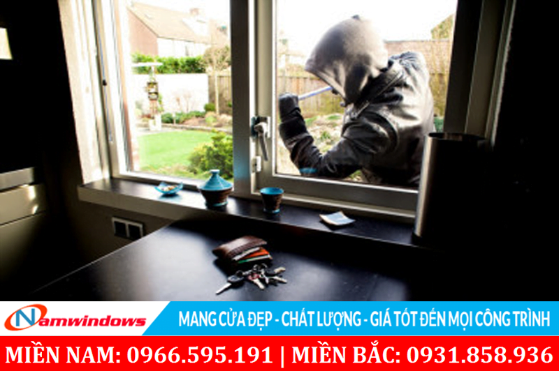Cửa nhôm kính chống trộm tốt không