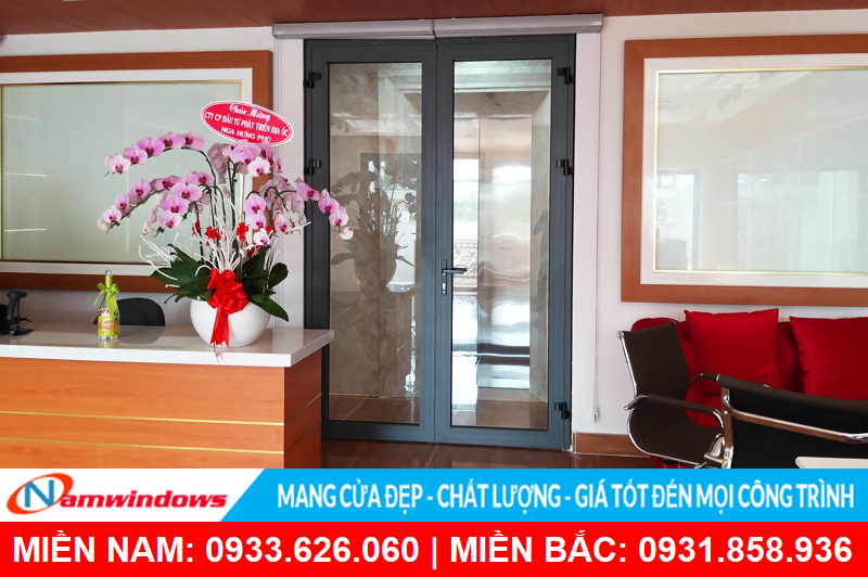 Cửa xingfa 2 cánh màu xám