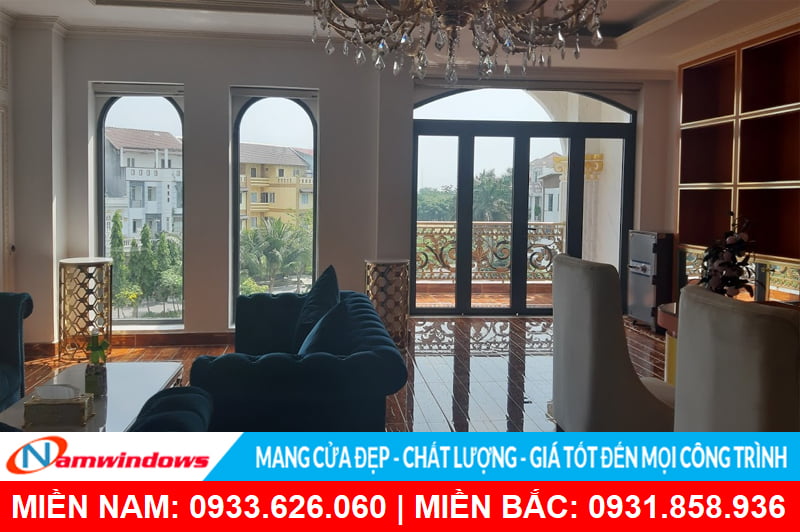 Cửa nhôm xingfa 4 cánh có vòm