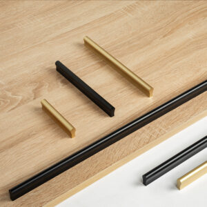 Tay nắm tủ nhôm IVAN 09652