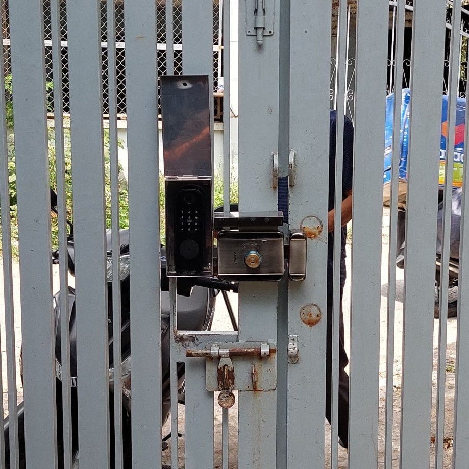 Khóa cửa cổng điện tử VIRO-1200C HK kẽm - Ảnh 3