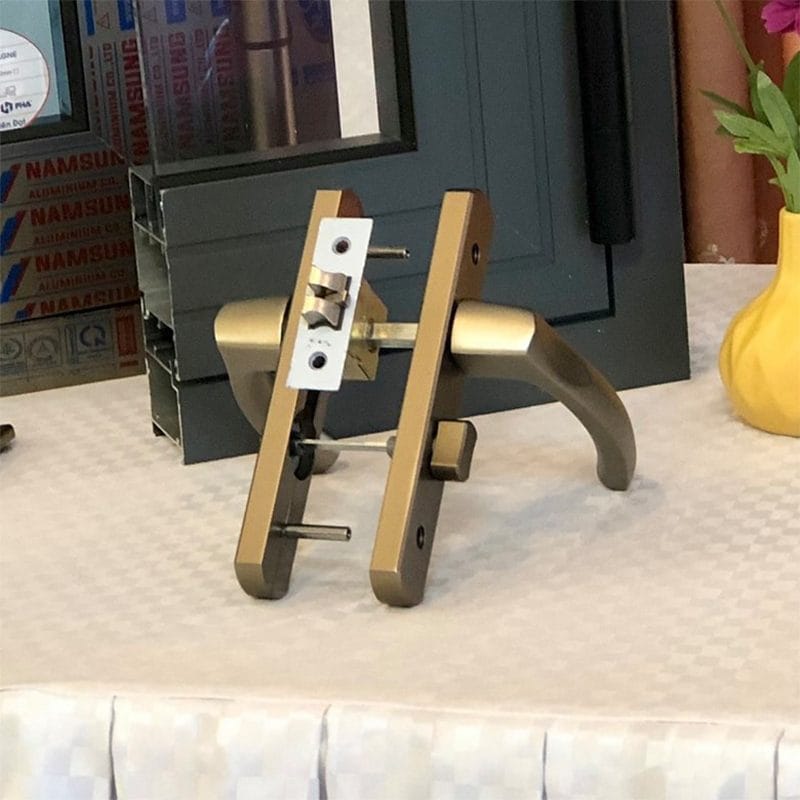 Khóa cửa đi vệ sinh BL1017 Bogo chống kẹt khoá - Ảnh 7