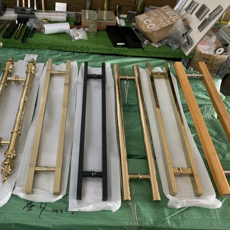 Tay nắm cửa vuông 20×40 TN024 Inox 304 vàng bóng - Ảnh 2