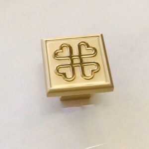 Tay nắm tủ TNT016-7065V