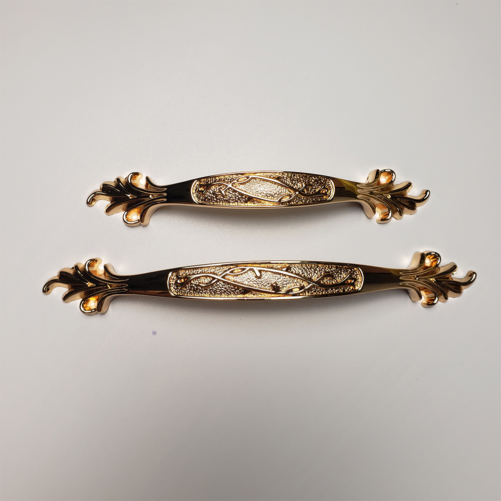 Tay nắm tủ hợp kim TN056