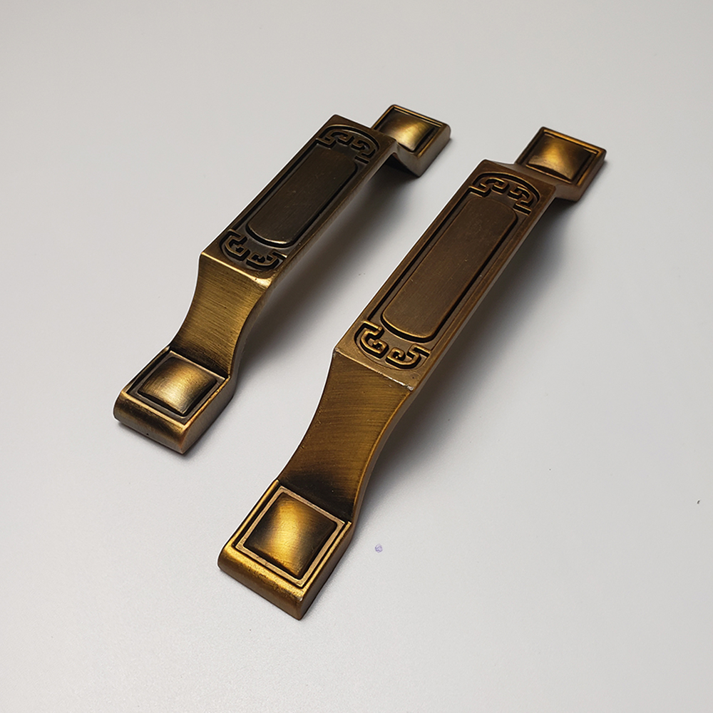 Tay nắm tủ hợp kim TN057