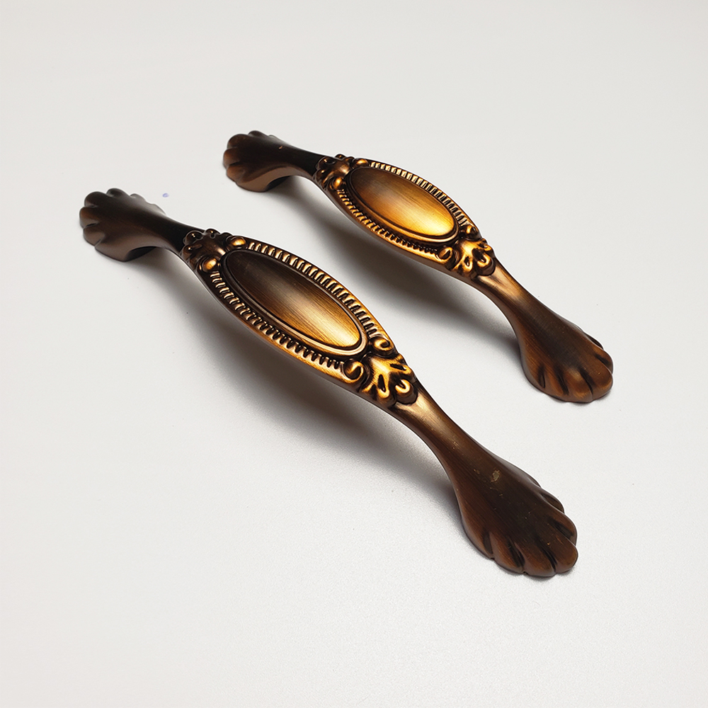 Tay nắm tủ hợp kim TN059