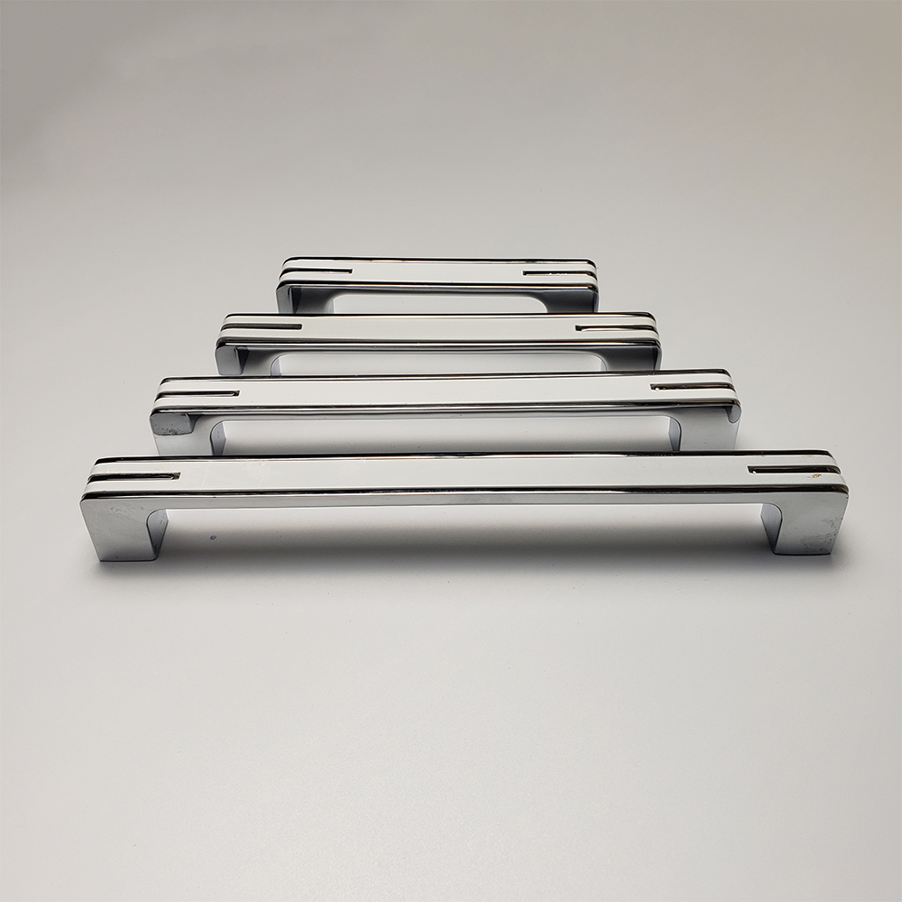 Tay nắm tủ hợp kim TN061