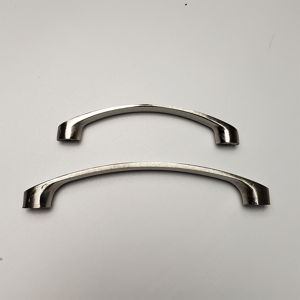 Tay nắm tủ hợp kim TN066