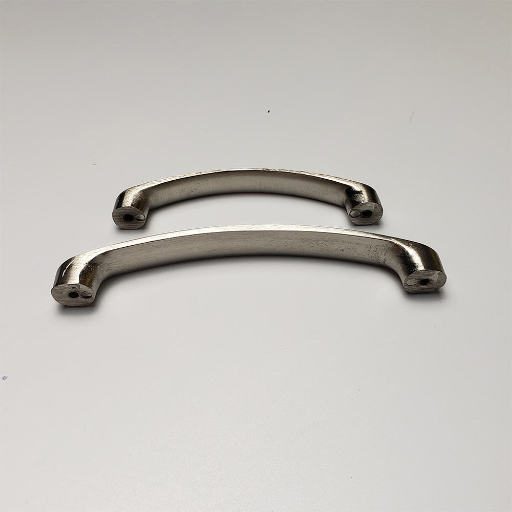 Tay nắm tủ hợp kim TN066