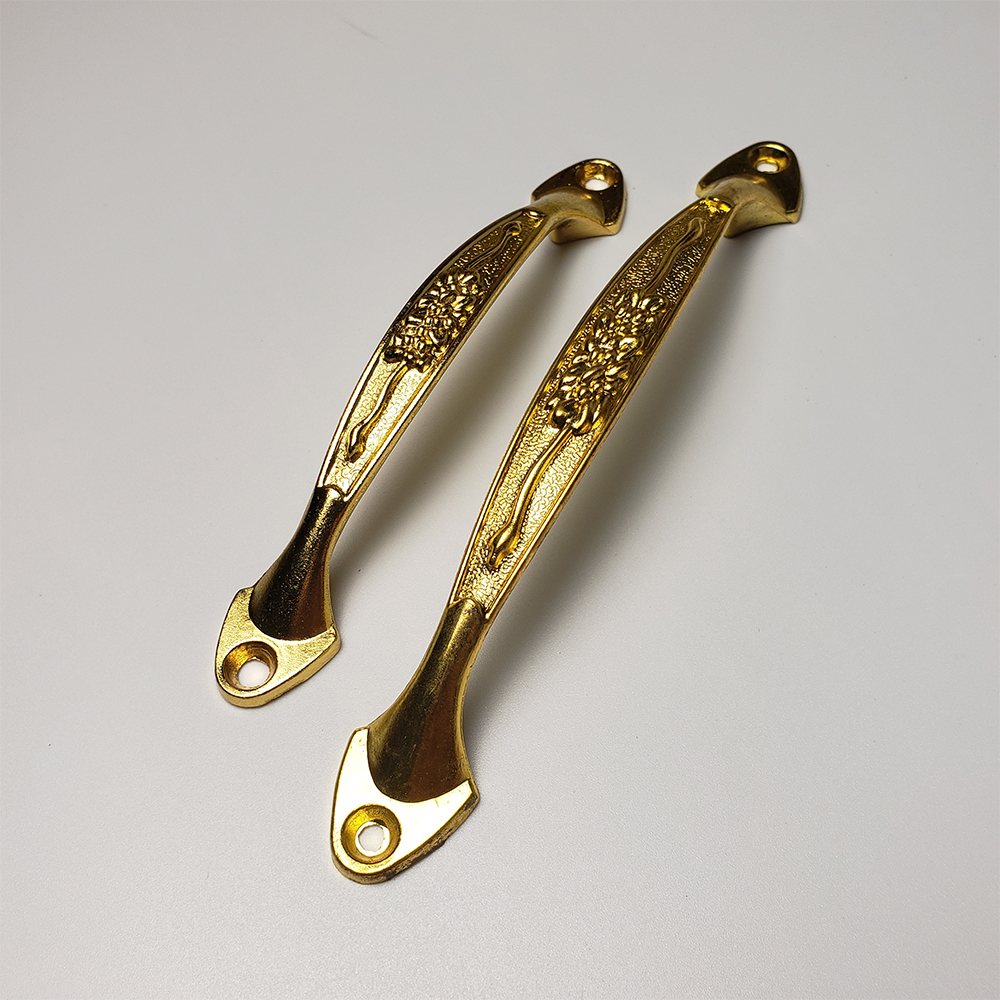 Tay nắm tủ hợp kim TN067