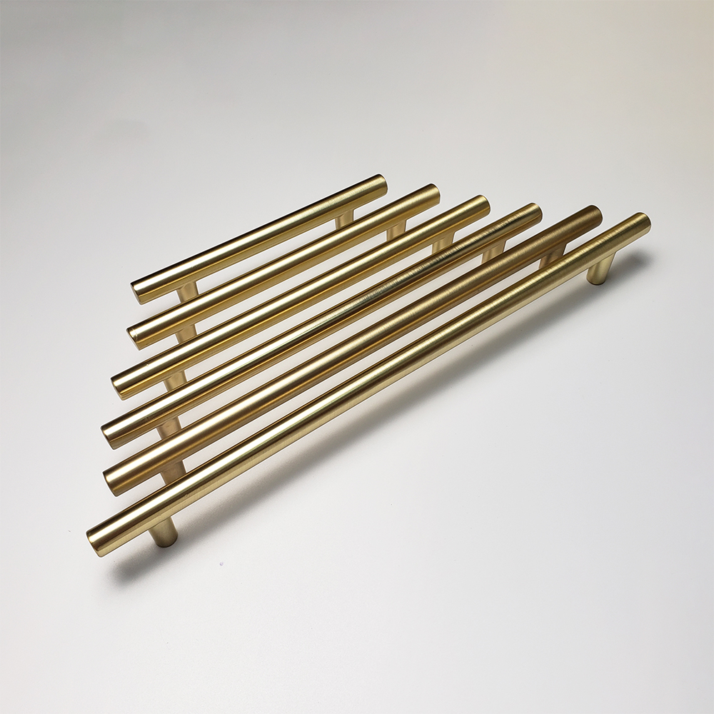 Tay nắm tủ hợp kim TN068