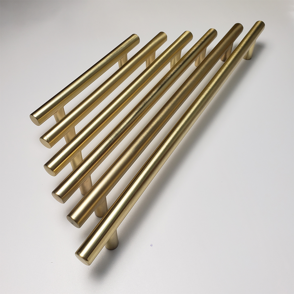 Tay nắm tủ hợp kim TN068