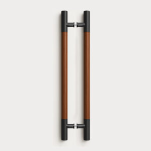 Tay nắm cửa TN117 đầu inox đen mờ, thân gỗ căm xe ø38