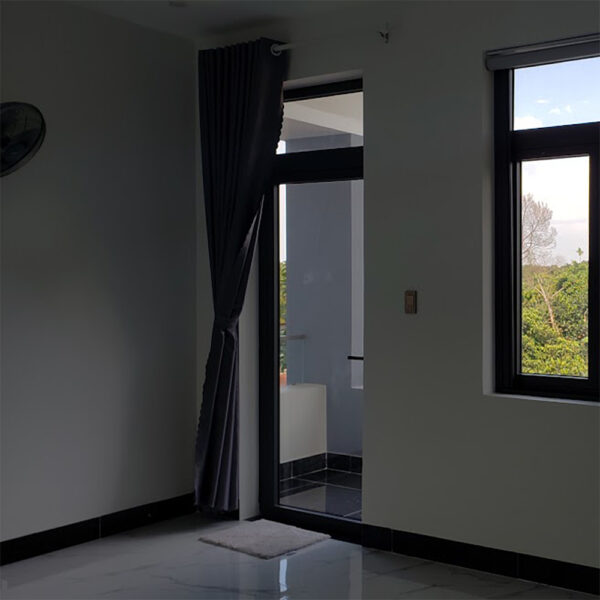 Cua-di-1-canh-nhom-Xingfa-1.jpg Cua-di-1-canh-nhom-Xingfa-1.jpg