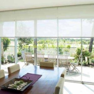 Mẫu màn sáo cuốn lưới màu trắng cao cấp hiện đại NTKRCL05